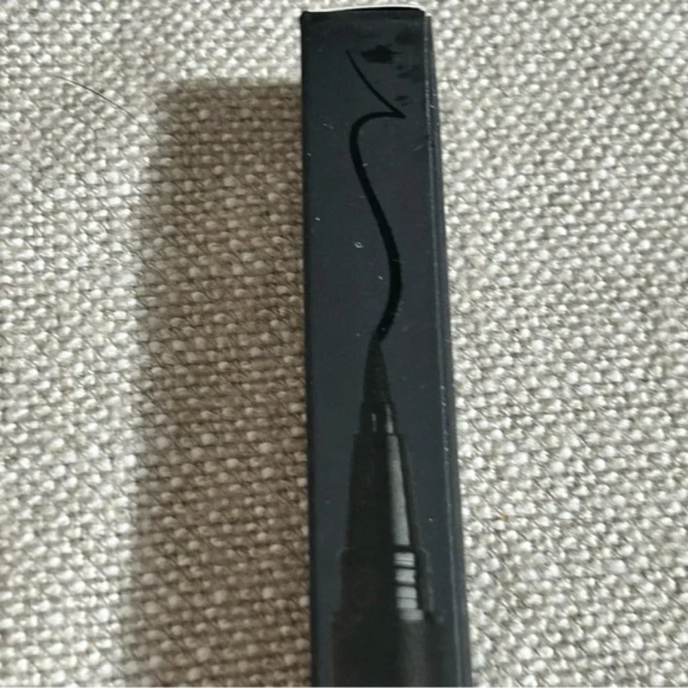 Sigma Beauty Liquid Pen Eyeliner- Wicked (Black)- NIB